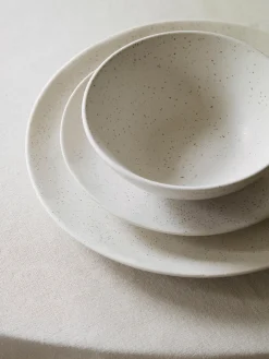 Servizio di piatti fatti a mano Nordic Vanilla, 4 persone (12 pz)