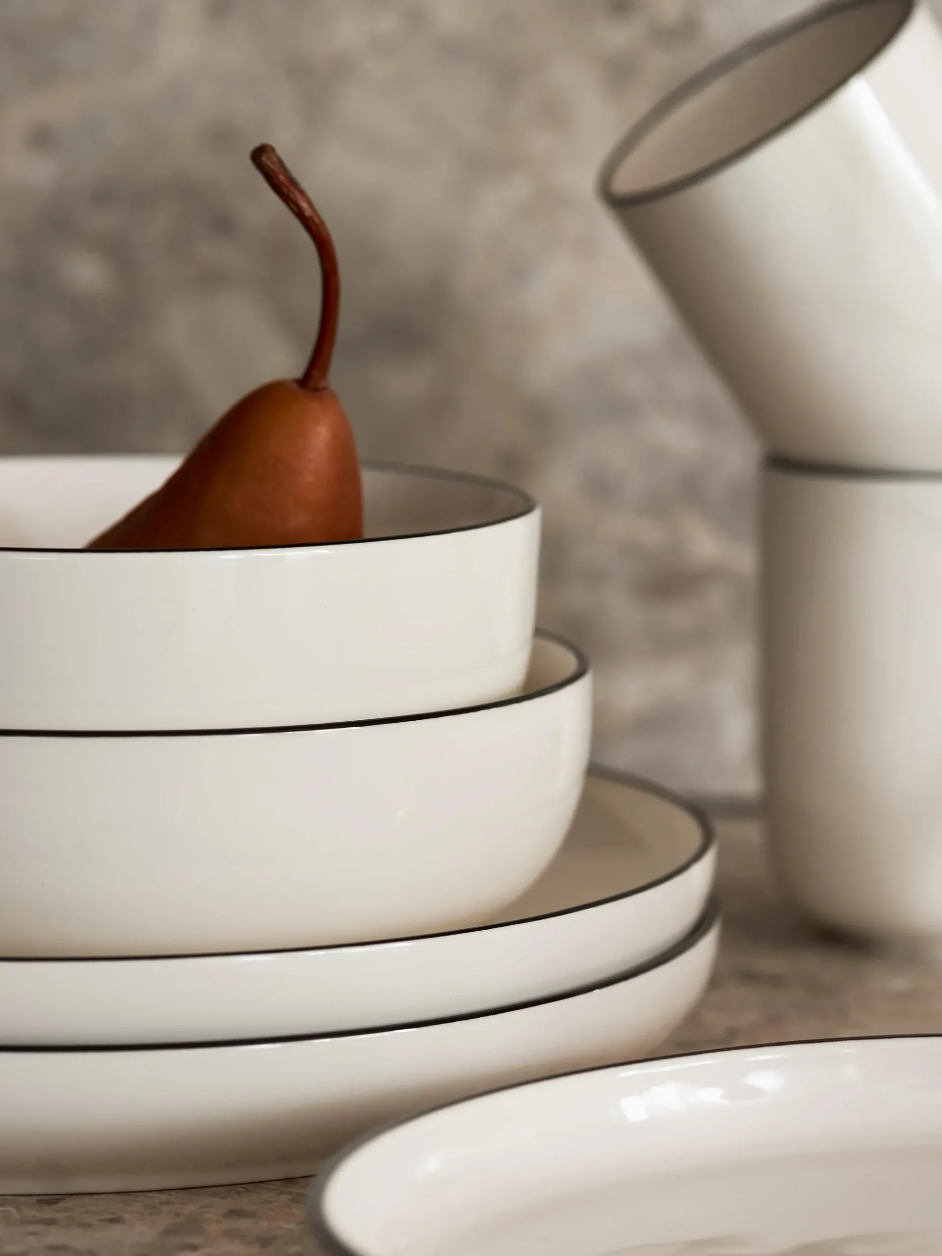 Servizio di piatti in porcellana Facile, 6 persone, 18 pz