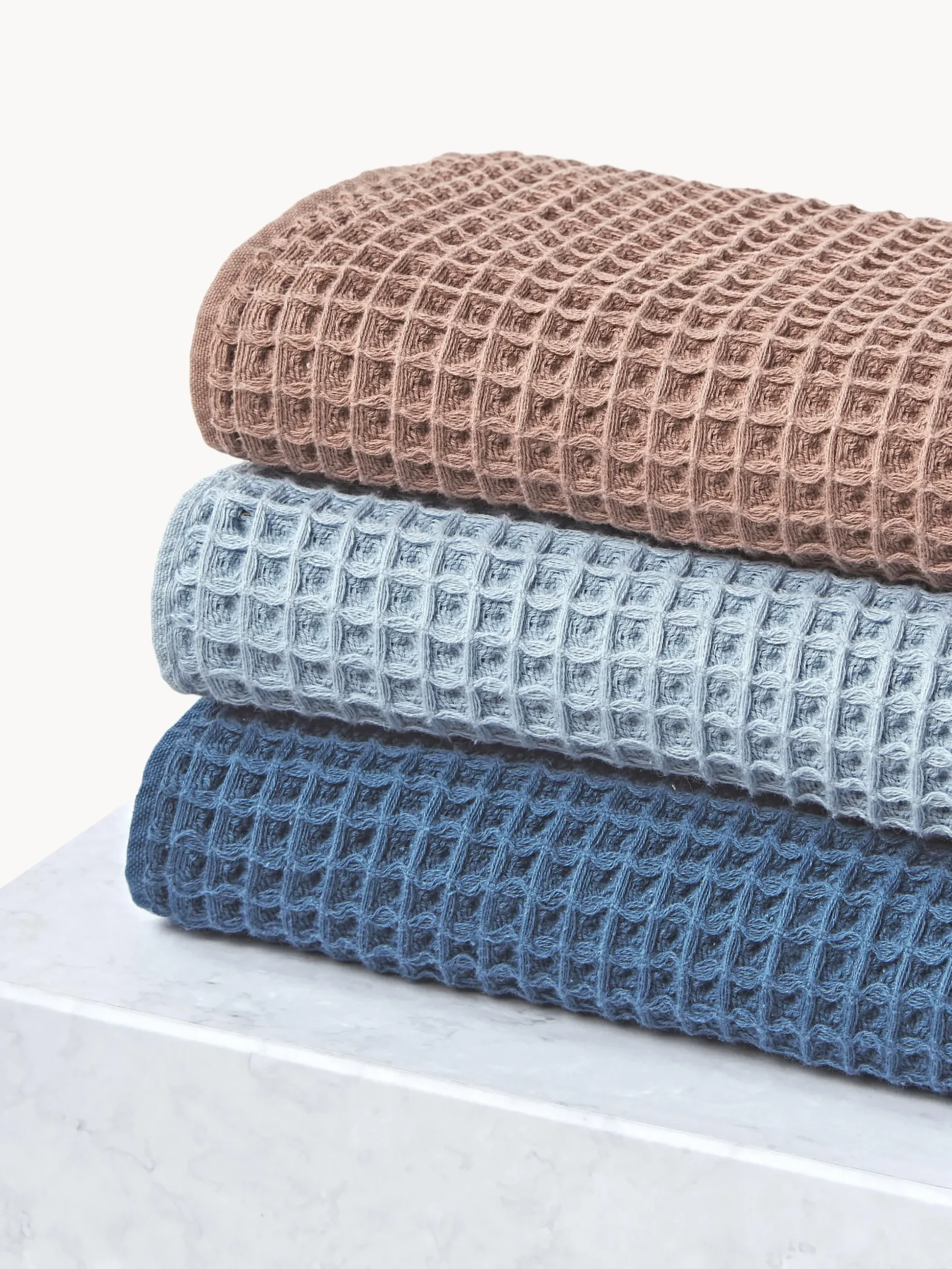 Set asciugamani con struttura waffle Ines, varie misure