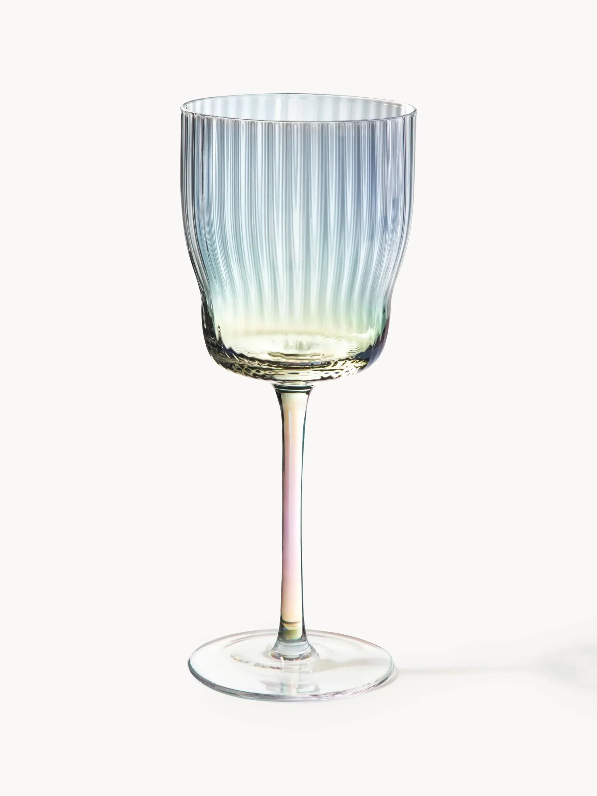 Set di 4 bicchieri da vino in vetro soffiato con rilievo rigato e lucentezza madreperlacea Juno