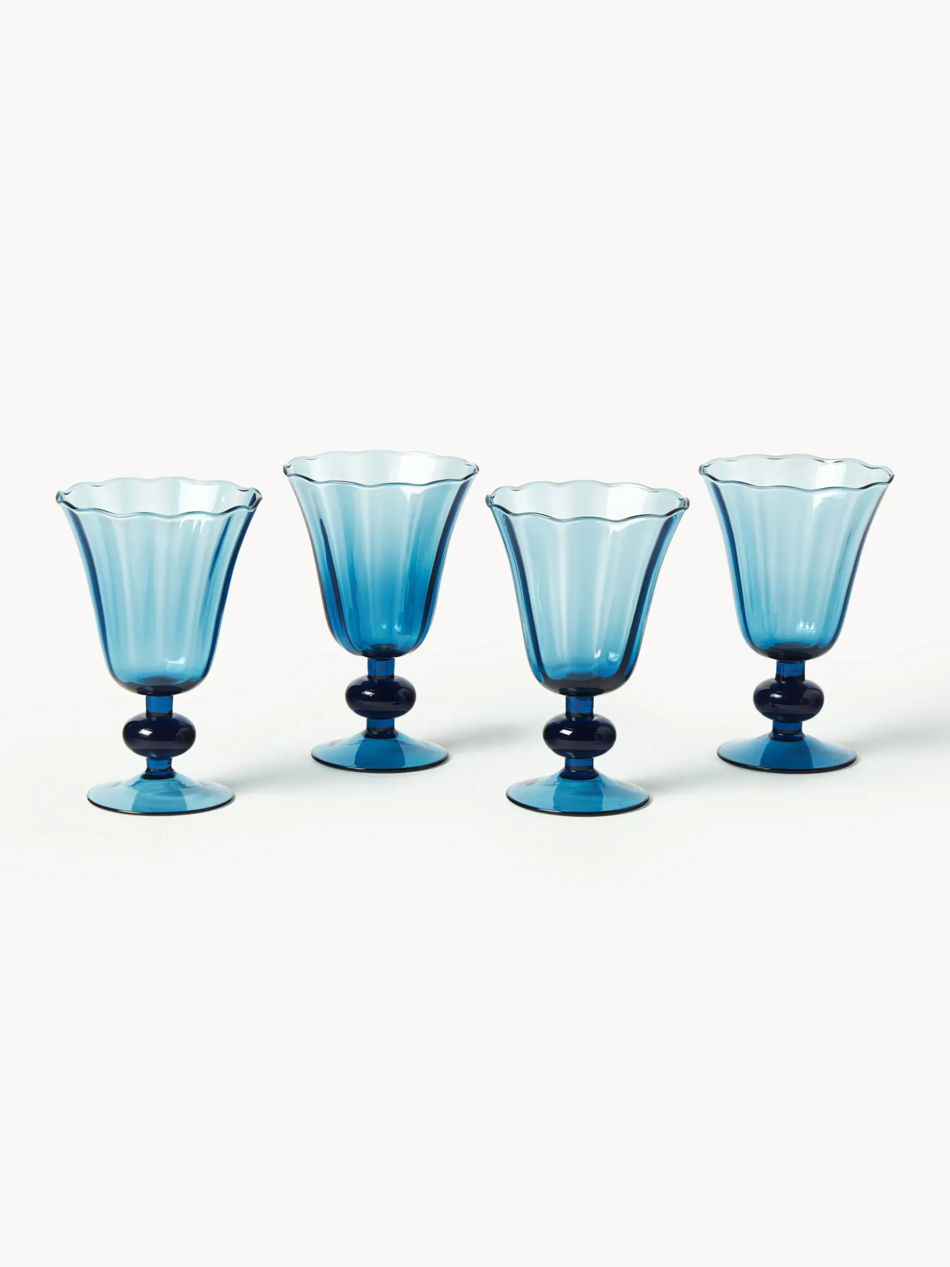Set di 4 bicchieri da vino in vetro soffiato Tulya