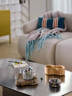 Set di 4 ciotole decorative in marmo tecnico Elara
