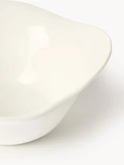 Set di 4 ciotole piccole in porcellana dalla forma organica Joana