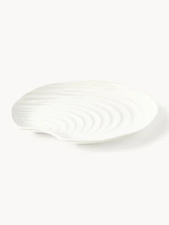 Set di 4 piatti a forma di conchiglia in porcellana Andrina