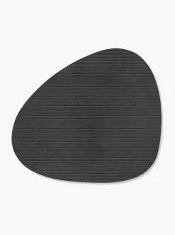 Set di 4 sottobicchieri in pelle fatti a mano dalla forma asimmetrica Curve