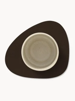 Set di 4 sottobicchieri in pelle fatti a mano dalla forma asimmetrica Curve