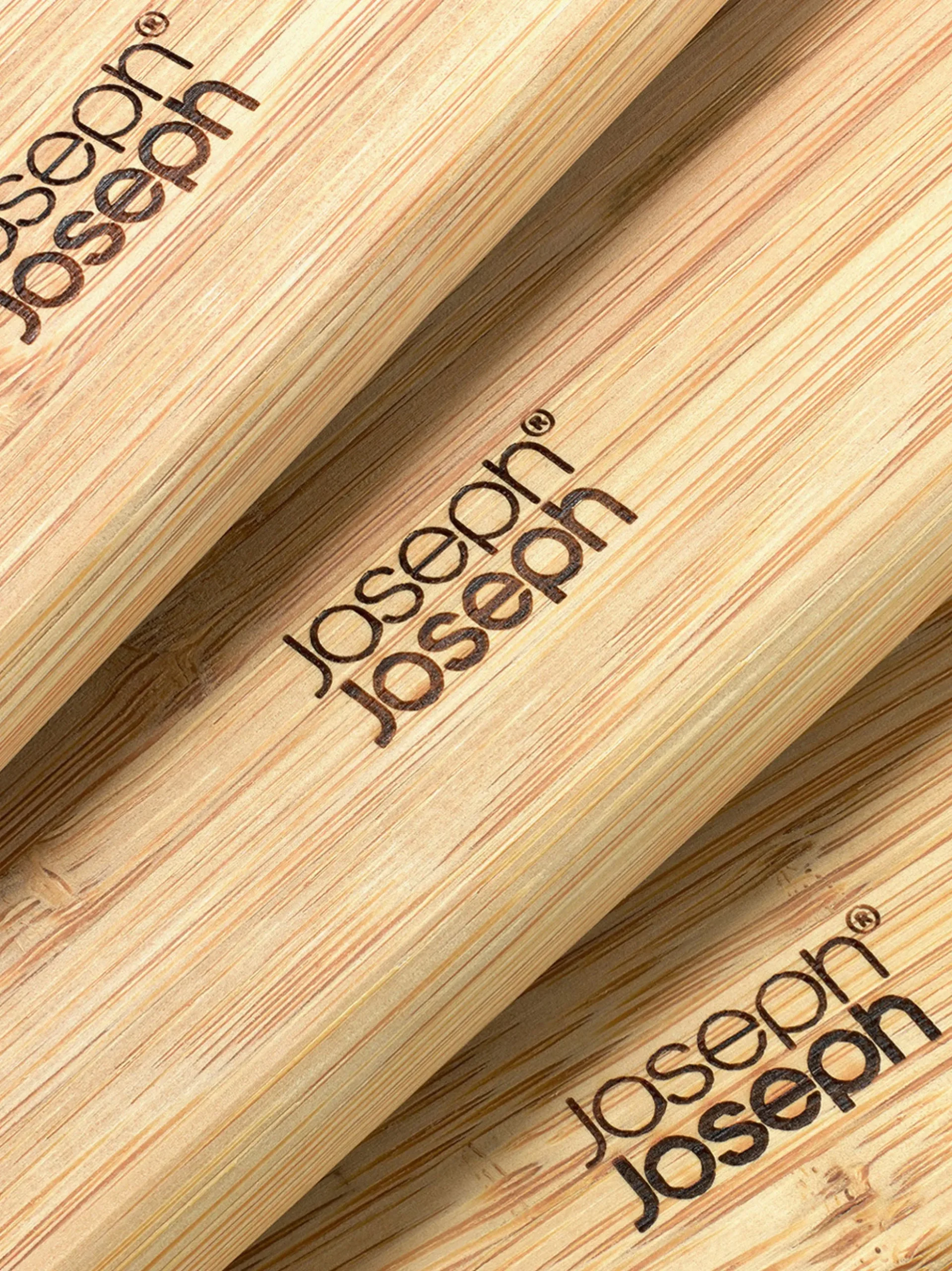 Set di 4 taglieri con supporto Folio