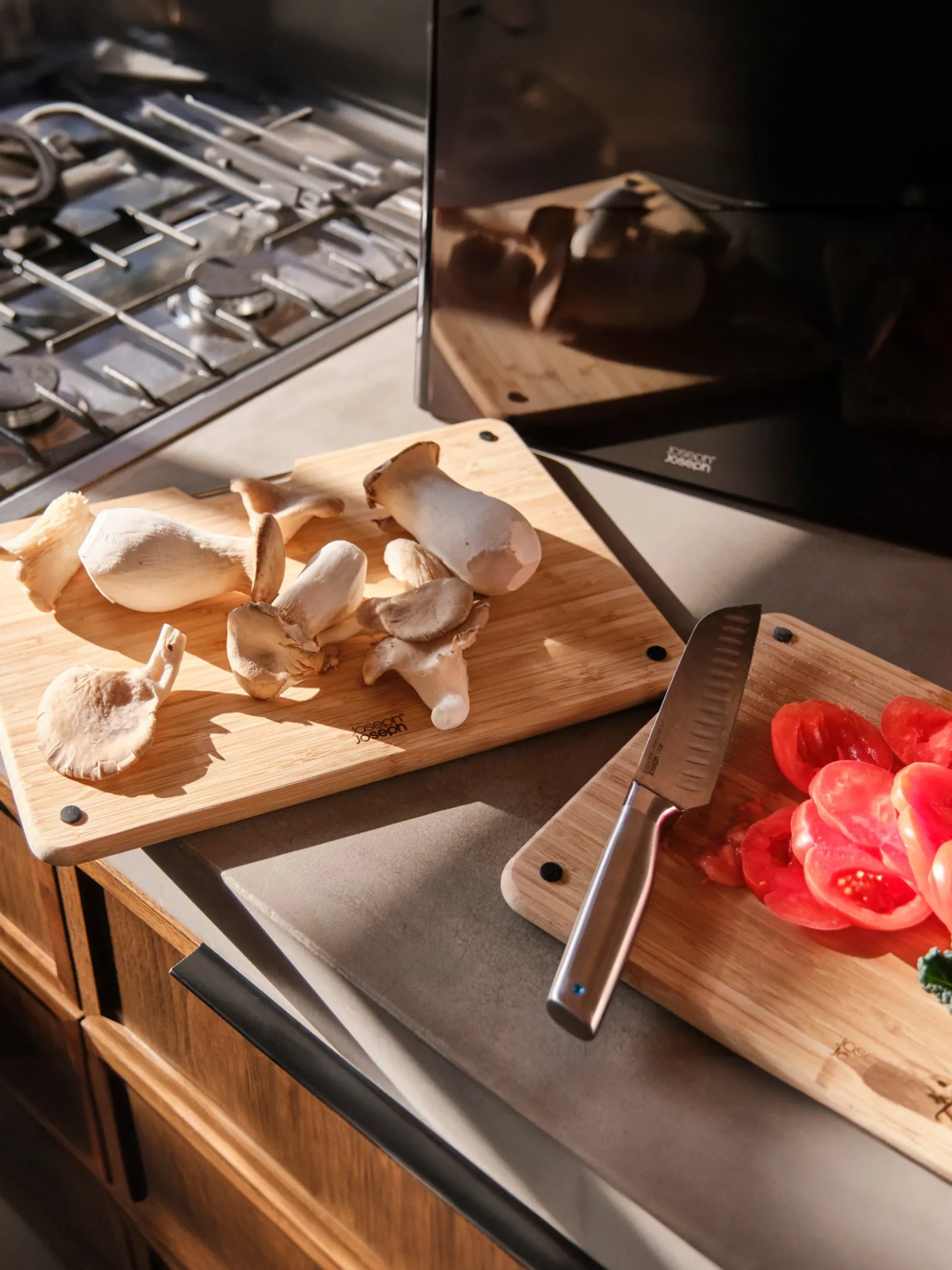 Set di 4 taglieri con supporto Folio