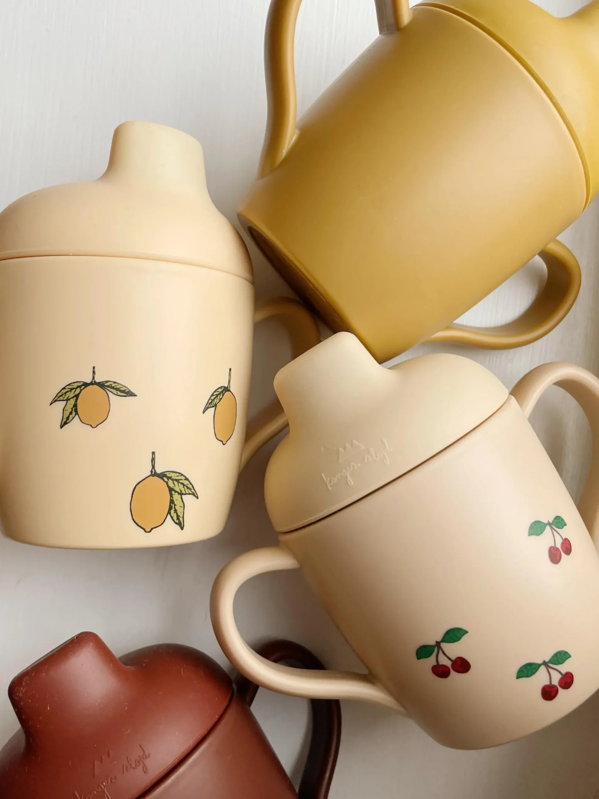 Set di 2 tazze con beccuccio Sippy