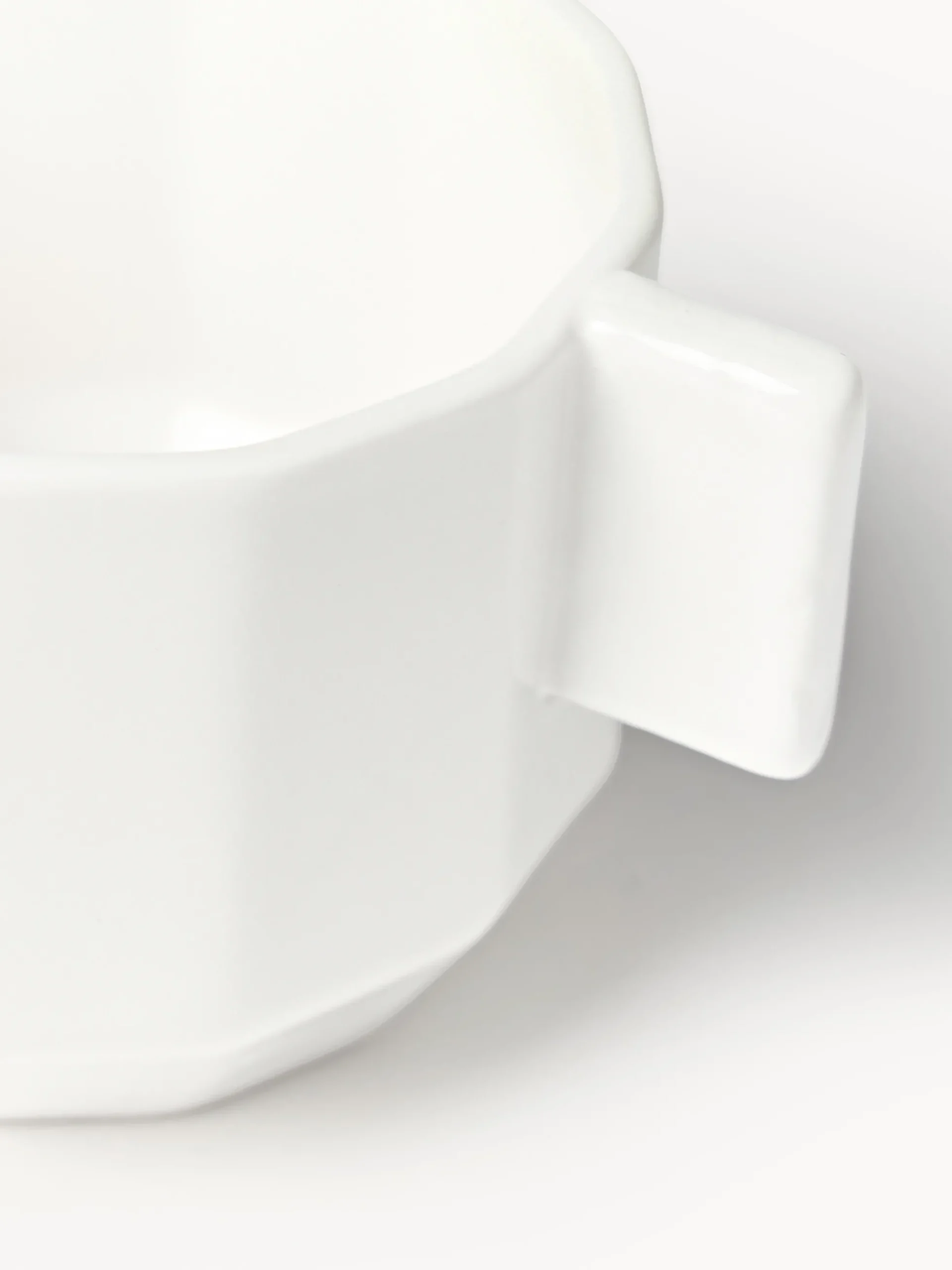 Set di 4 tazzine da caffè in porcellana Angoli