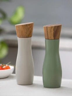 Set di macina sale e pepe con coperchio in legno di acacia Essentials 2 pz
