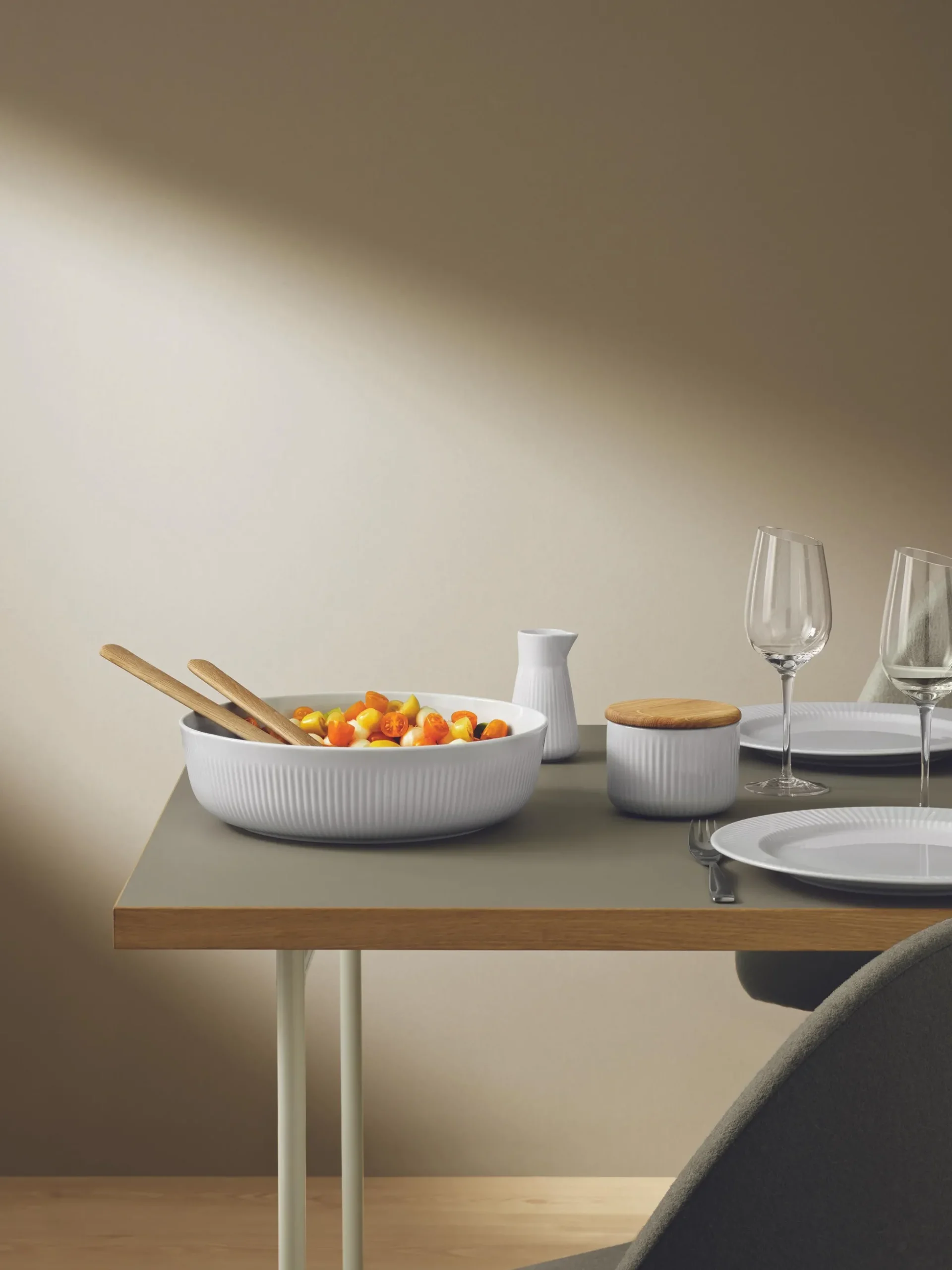 Set contenitore con coperchio e cucchiaio Legio Nova 3 pz