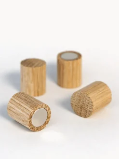 Set di 4 magneti in legno Ela