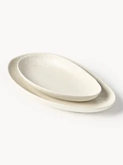 Set di 2 piatti da portata fatti a mano dalla forma organica Macey