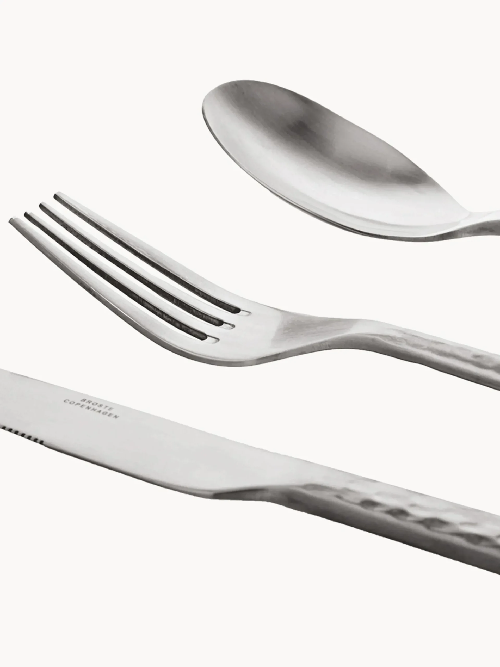 Set di 16 posate Hune