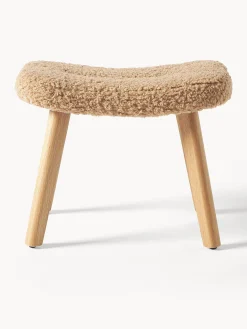 Sgabello imbottito in teddy con gambe in legno Wing