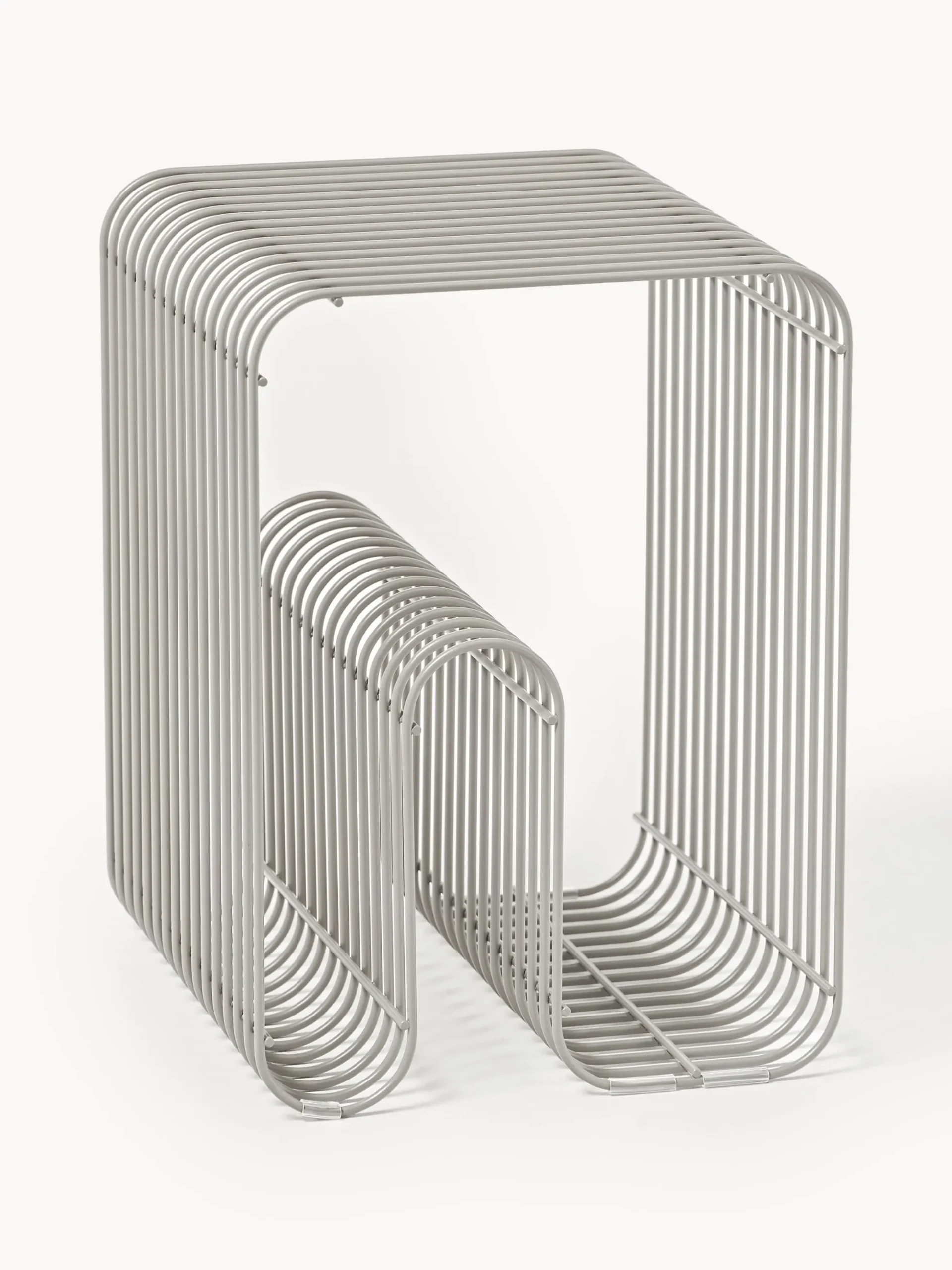 Sgabello in metallo Curva