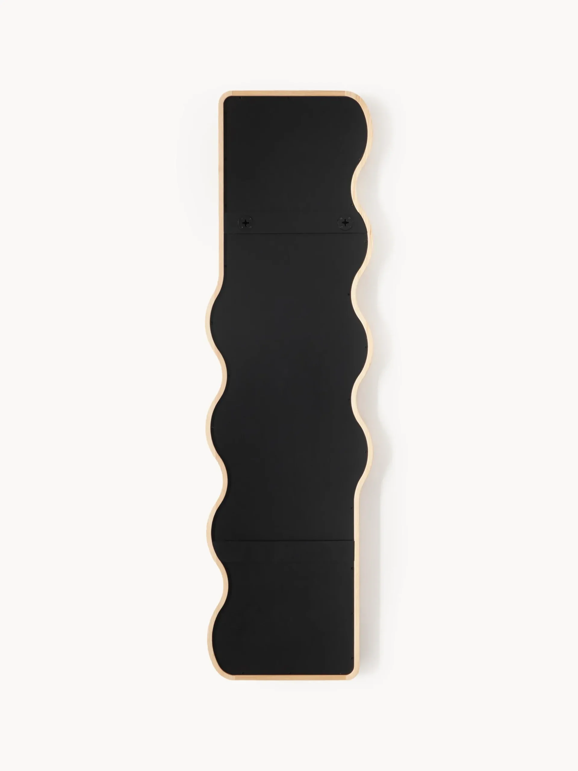 Specchio ondulato a figura intera in legno Stream