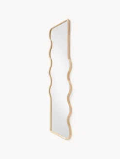 Specchio ondulato a figura intera in legno Stream