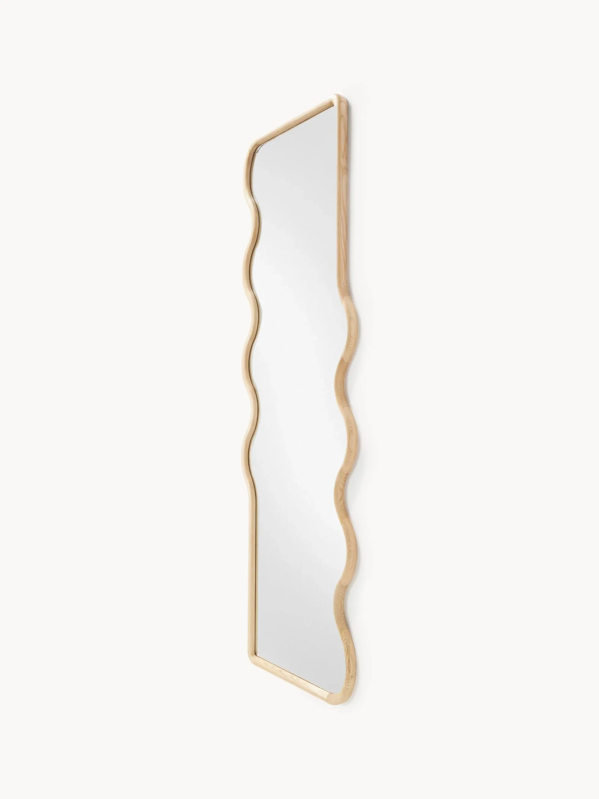 Specchio ondulato a figura intera in legno Stream