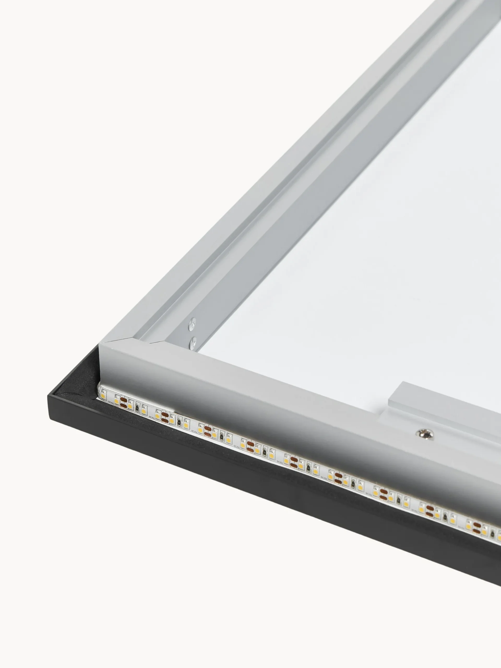Specchio da parete con illuminazione a LED Castore