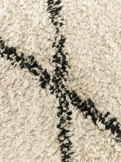 Tappeto boho in cotone fatto a mano con motivo a rombi e frange Bina