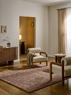 Tappeto in lyocell intrecciato a mano Oriana