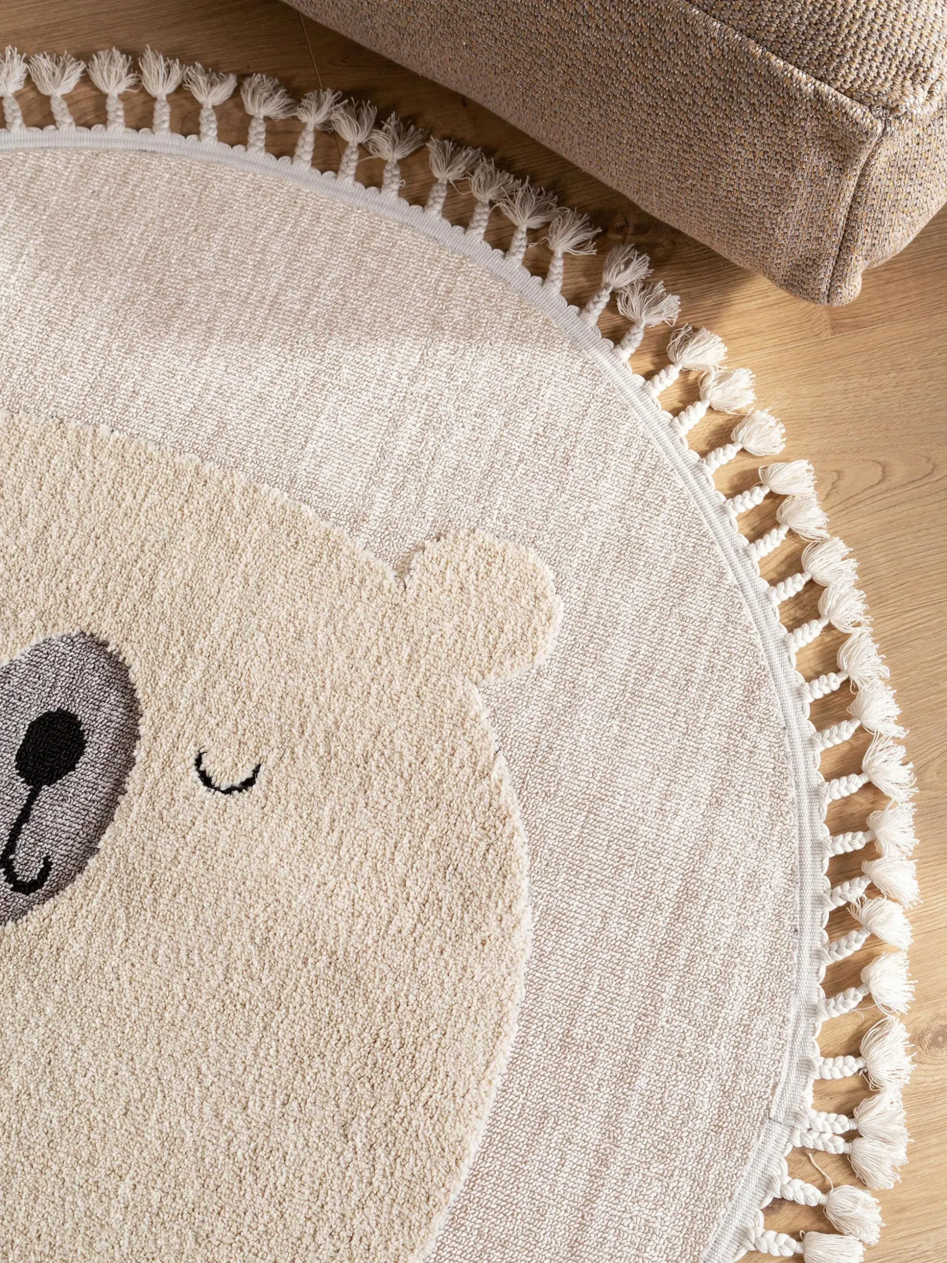 Tappeto rotondo per bambini con nappe e motivo in rilievo Momo