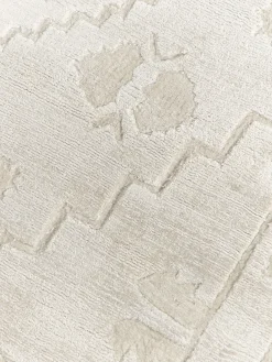 Tappeto in viscosa intrecciato a mano Shaila