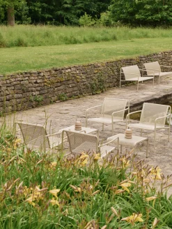 Tavolino da giardino in acciaio Dapple