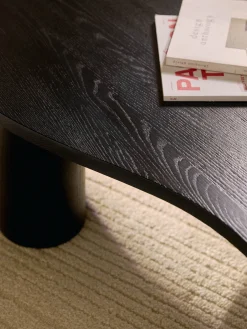 Tavolino da salotto in legno di quercia dalla forma organica Didi
