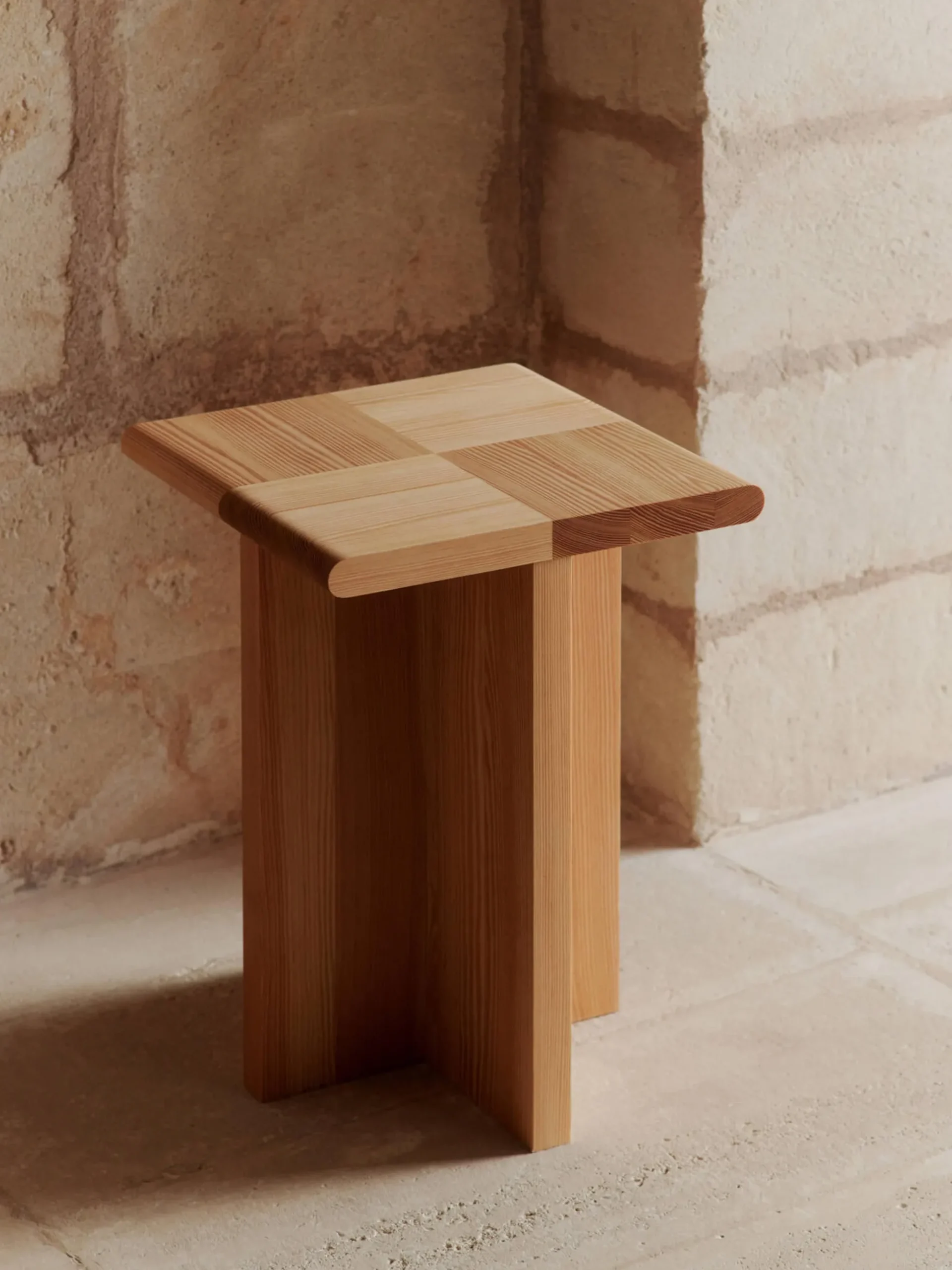 Tavolino in legno di abete Sala