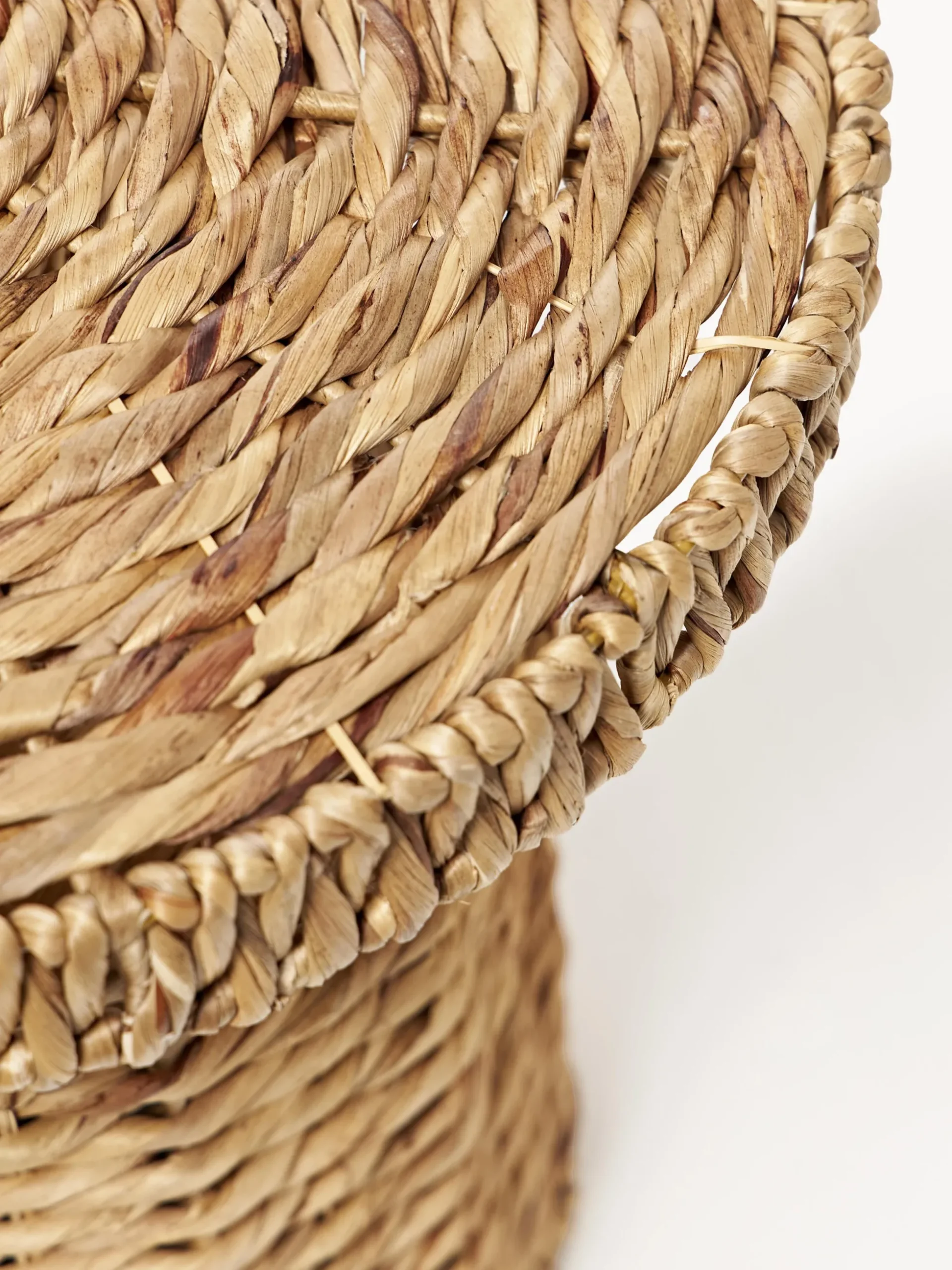 Tavolino rotondo in rattan Camo