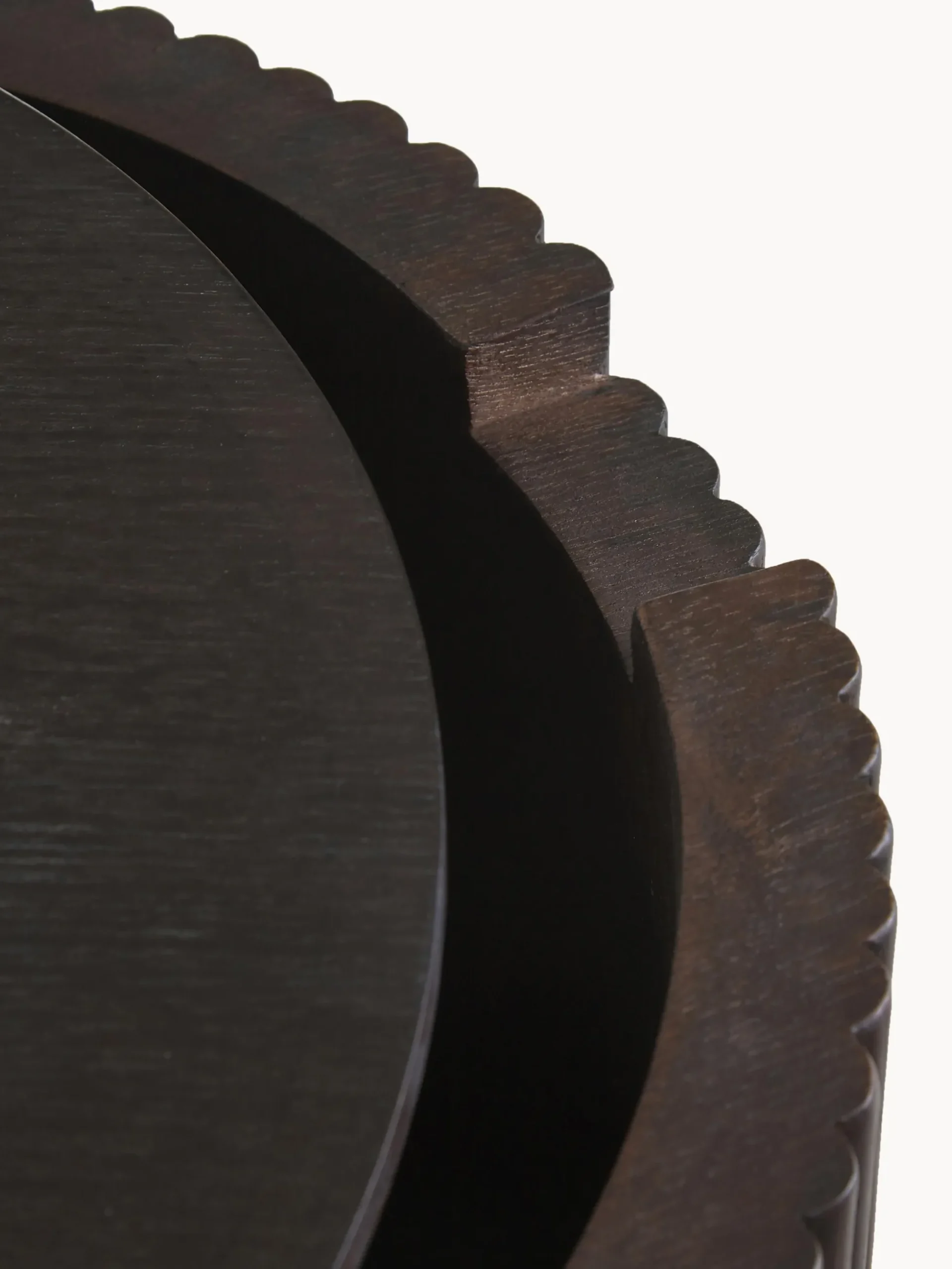 Tavolino contenitore rotondo in legno Nele