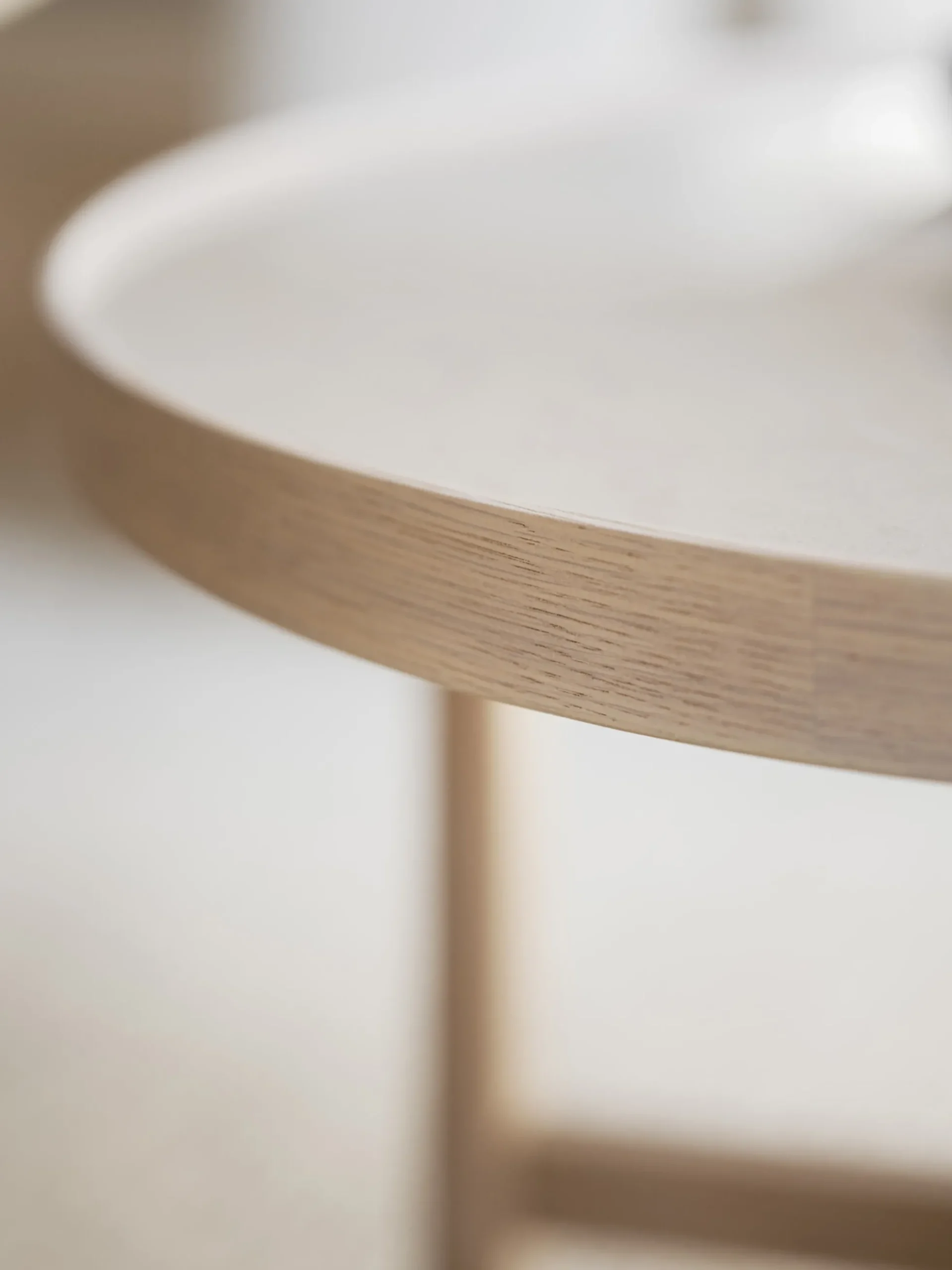 Tavolino da caffè rotondo in legno di quercia Marsden, Ø 60 cm