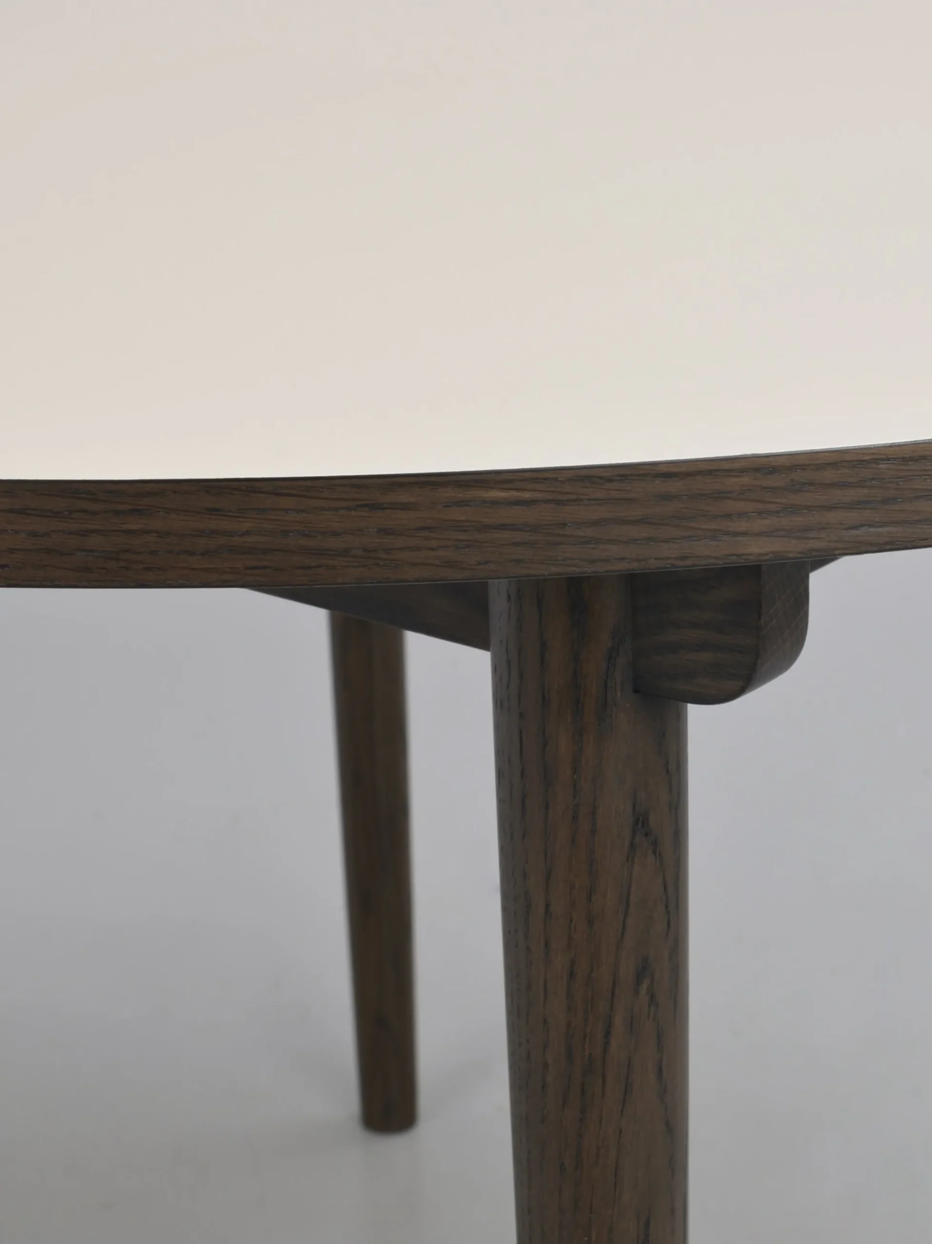 Tavolo rotondo in legno di quercia Fairmount Ø120 cm