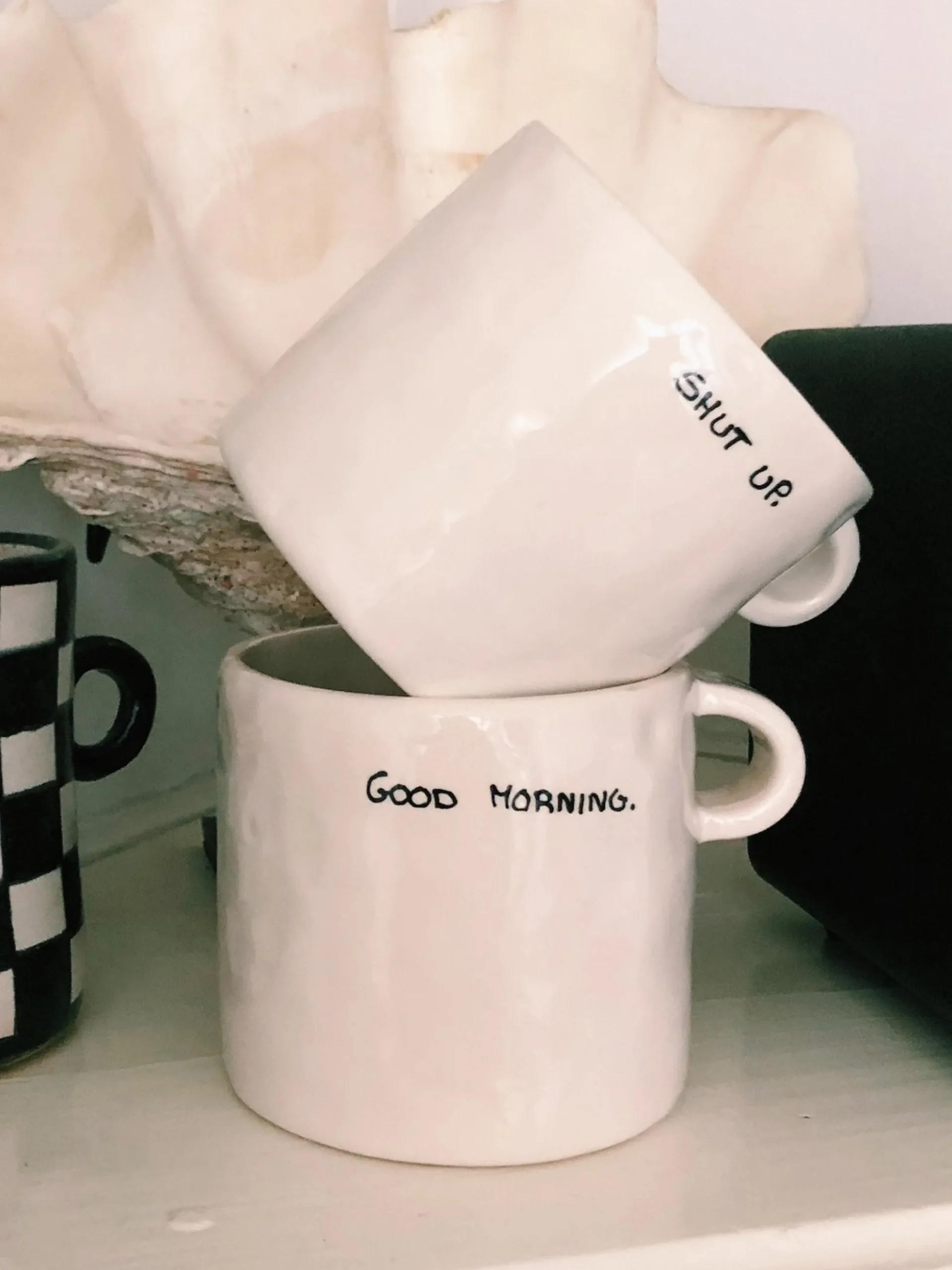 Tazza fatta a mano Shut Up