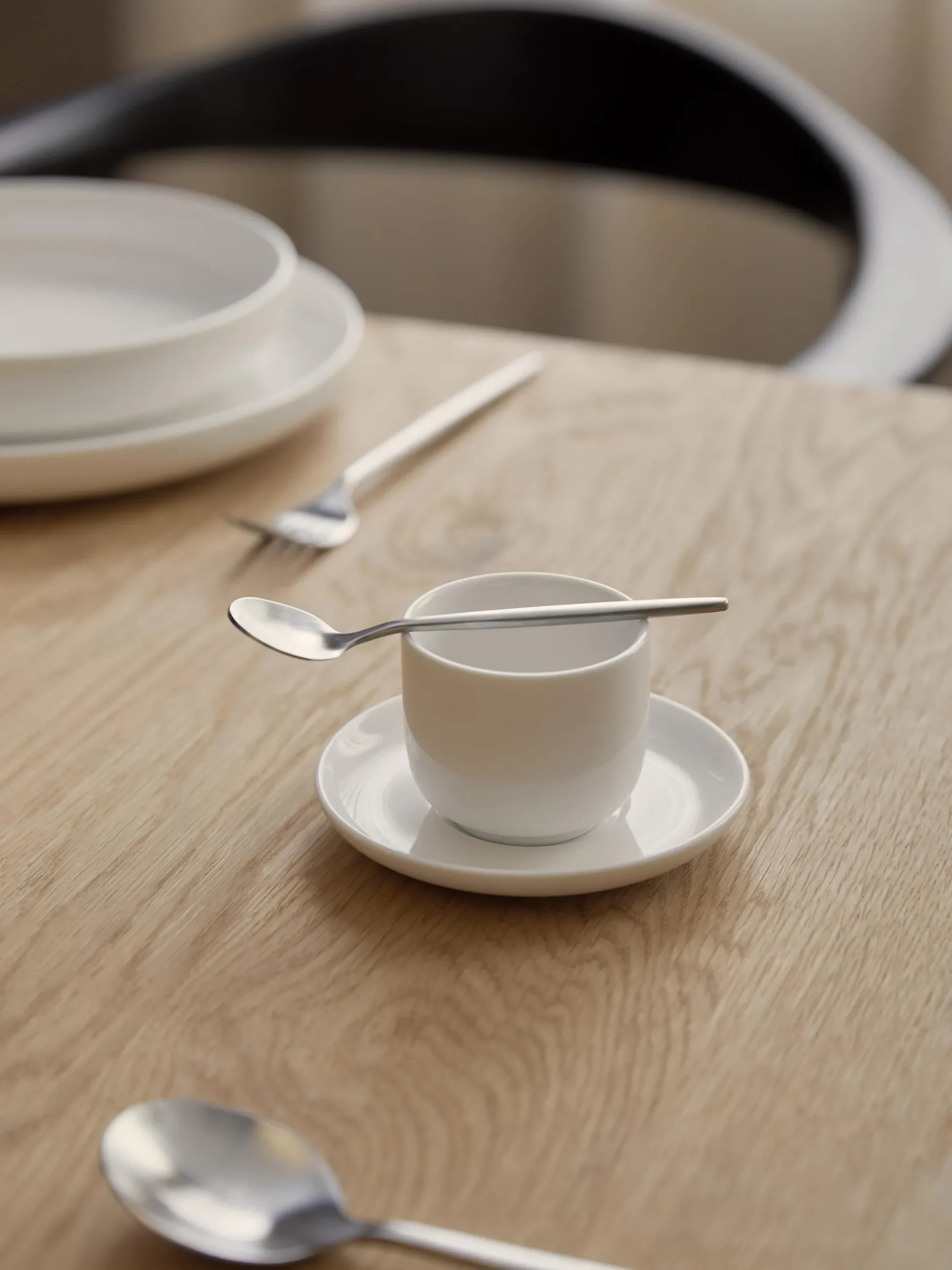 Tazze caffè in porcellana con piattino Nessa 4 pz