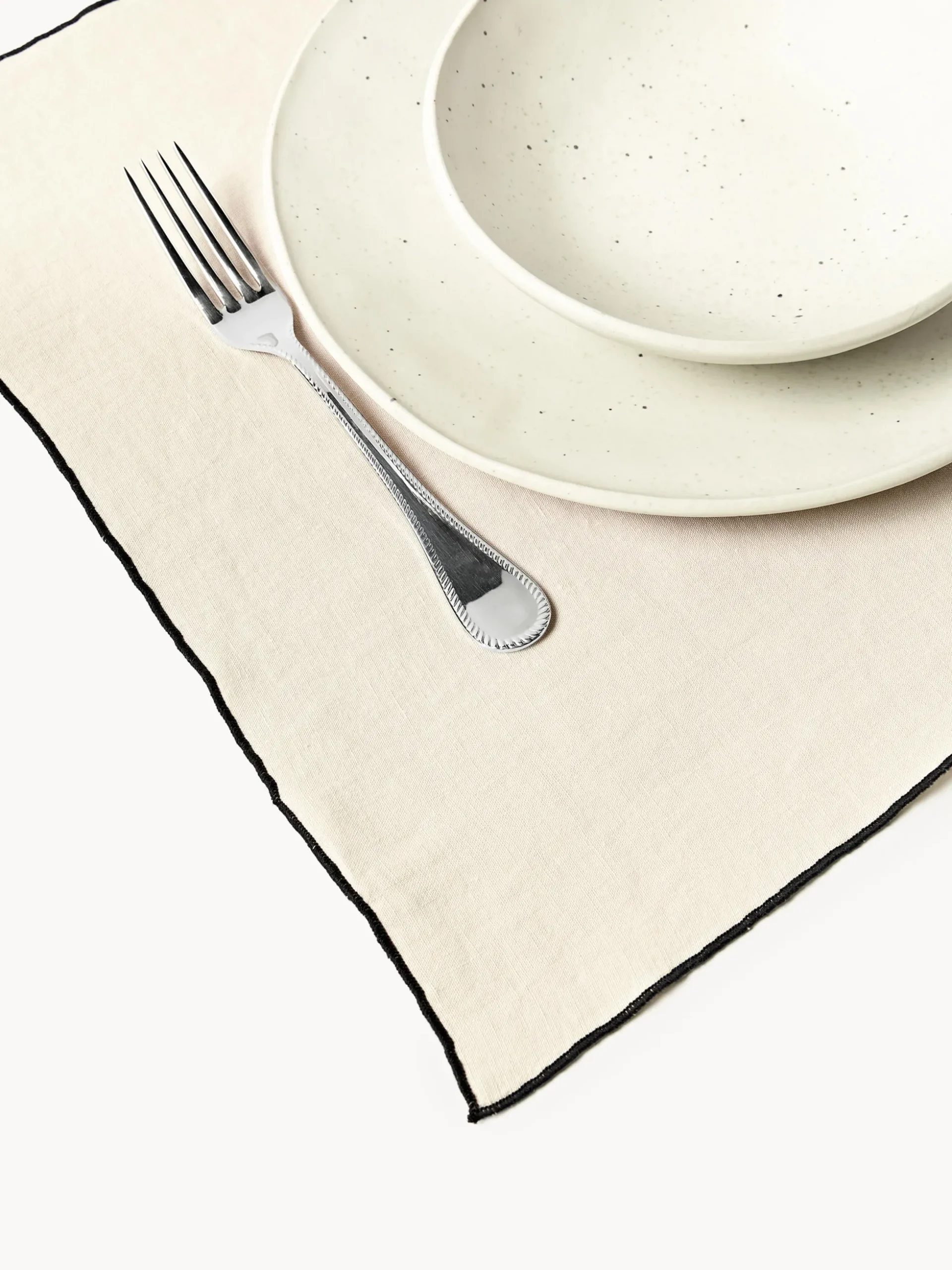 Tovagliette in lino con ricamo Cosmo 4 pz