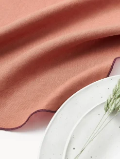 Tovaglioli da cocktail in lino con ricamo Cosmo 4 pz