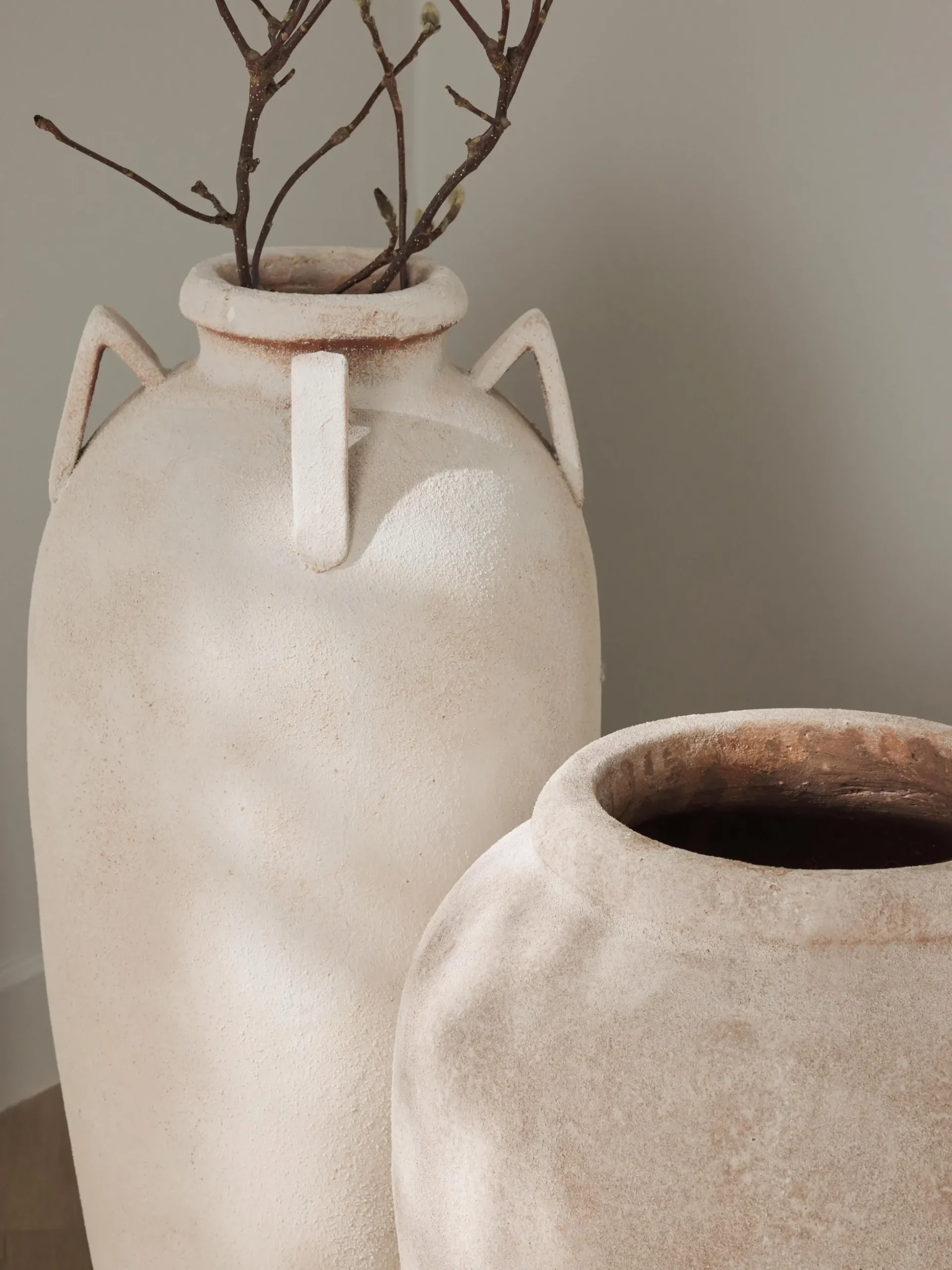 Vaso grande da terra con finitura sabbiata Leana, alt. 50 cm