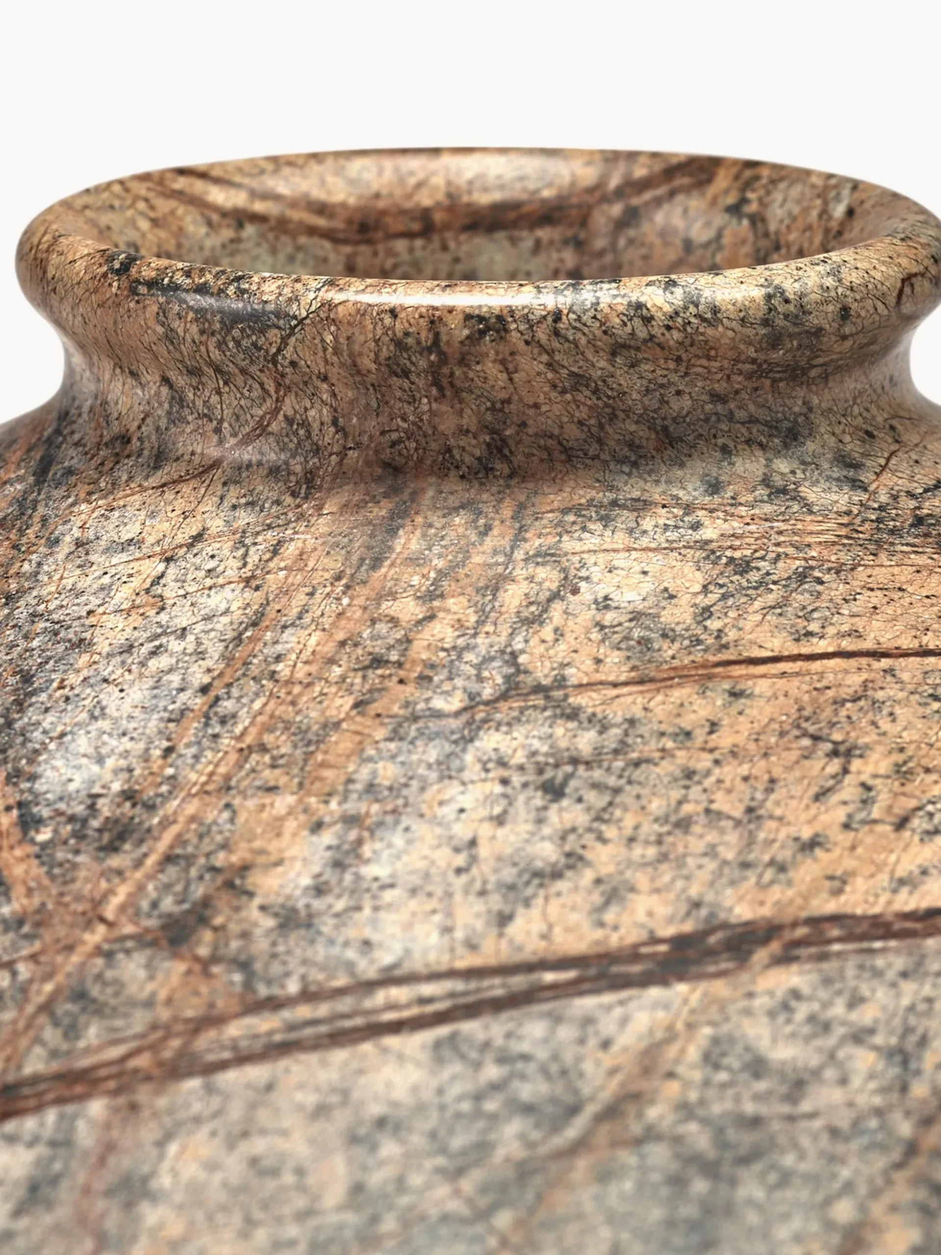 Vaso in marmo Dune, alt.15 cm