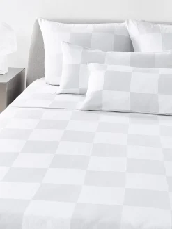 Westwing | Crosby Studios, Lenzuolo in cotone a quadri Damier