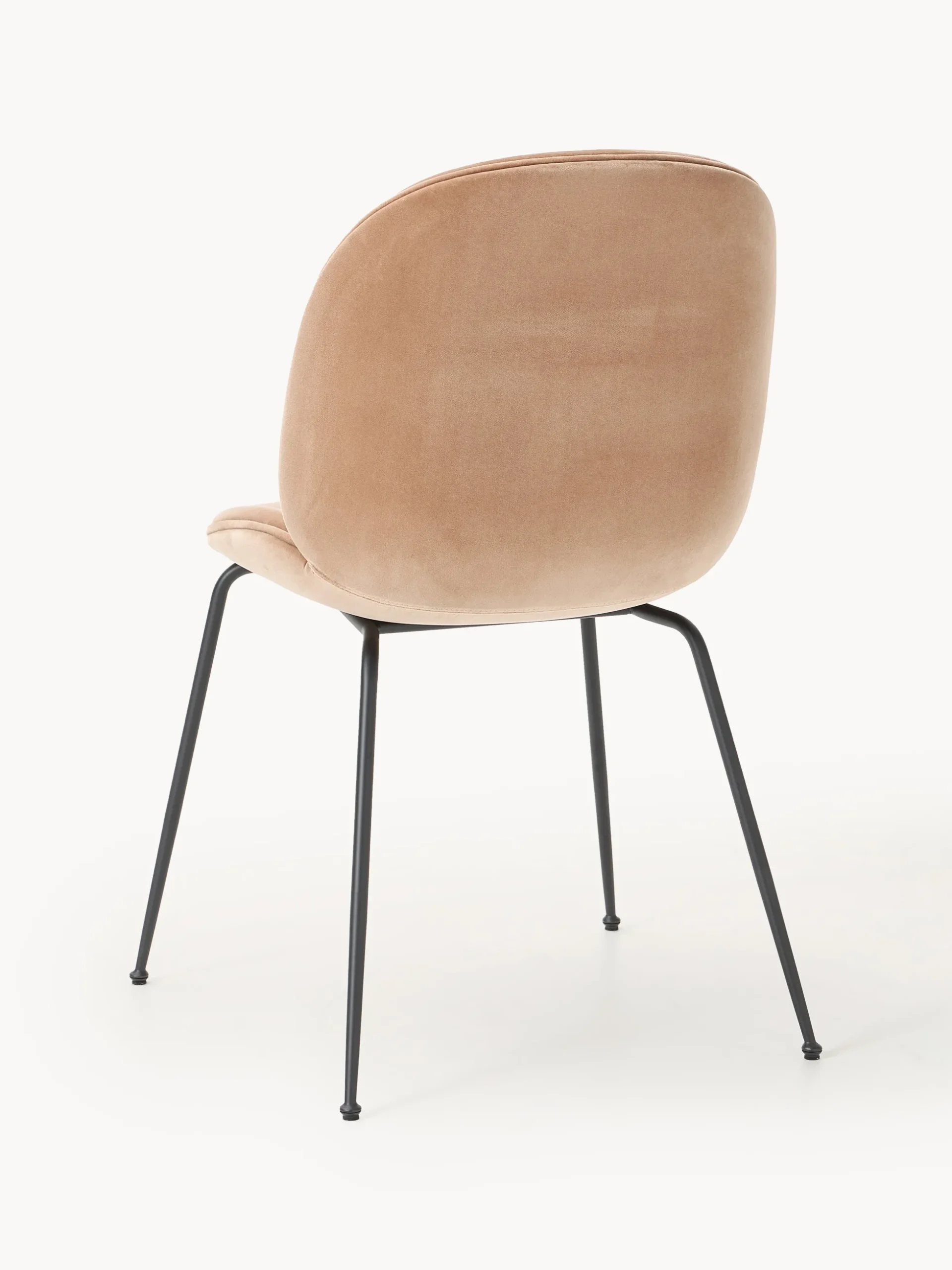 WESTWING x GUBI, Sedia imbottita Beetle by Delia Lachance